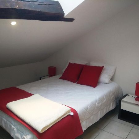Appartement En Location Touristique Pour 4 Personnes Docelles Ngoại thất bức ảnh